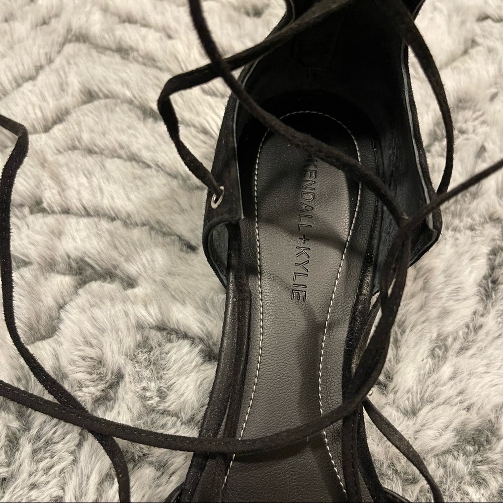 Kendall & Kylie Black Suede Lace Up Ballerina Flats Pointy Toe Size 6.5 - Picture 3 of 10